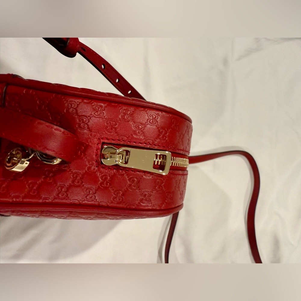 Authentic GUCCI Microshima GG Red Crossbody Bag *NWT* - Picture 7 of 10